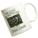 KUBEK nie dość że przystojny to jeszcze ogrodnik