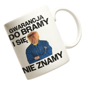 Kubek "Gwarancja do bramy i się nie znamy" to zabawny prezent dla mechanika, który z pewnością wywoła uśmiech u każdego profesjonalisty w branży. Ten humorystyczny prezent dla mechanika samochodowego doskonale sprawdzi się jako codzienny gadżet do pracy lub domu. Kubek ma pojemność 330 ml, wysokość 95 mm i średnicę 80 mm, co czyni go praktycznym i wygodnym w użyciu. Nadruk dwustronny zapewnia, że zabawne hasło jest widoczne z każdej strony, a pięć dostępnych kolorów pozwala spersonalizować oryginalny prezent dla mechanika według jego gustu. Dla wygody, ten gadżet dla mechanika samochodowego nadaje się do mycia w zmywarce, co sprawia, że jest łatwy w pielęgnacji. Każdy kubek jest starannie zapakowany w kartonik, co zapewnia bezpieczny transport i sprawia, że jest gotowy do wręczenia jako prezent dla mechanika. Szukasz zabawnych gadżetów dla mechanika samochodowego? Ten kubek to świetny wybór, łączący funkcjonalność z humorem, który doceni każdy mechanik!